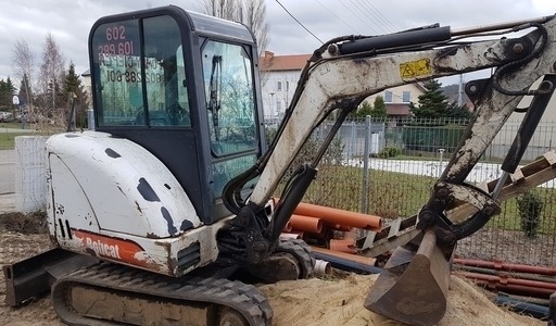 Bobcat 325